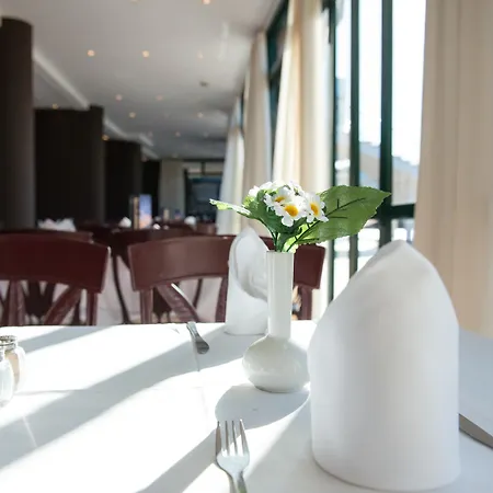 Hotel Hl Club